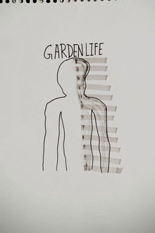 GARDEN LIFE