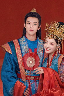 孔雀圣使请动心