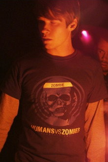 Humans vs Zombies