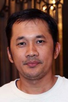 Photo of Hanung Bramantyo