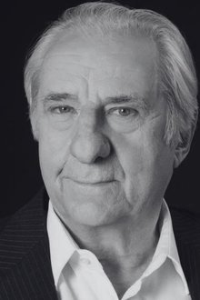 Photo of Michel Aumont