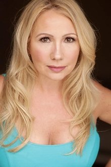 Photo of Stephanie Garvin