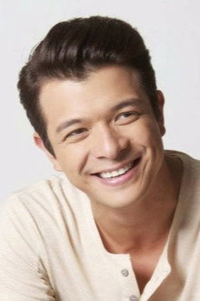 Photo of Jericho Rosales