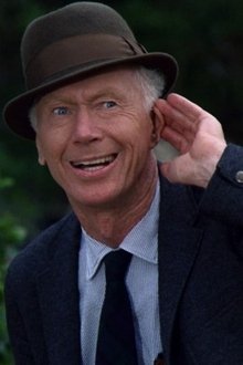 Photo of Arthur Tovey