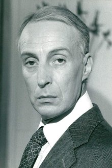 Photo of Ian Richardson