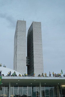 No Céu da Pátria Nesse Instante