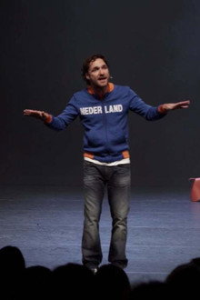 Javier Guzman: Oorverdovend