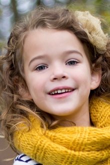 Photo of Chloe Lee