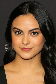 Photo of Camila Mendes