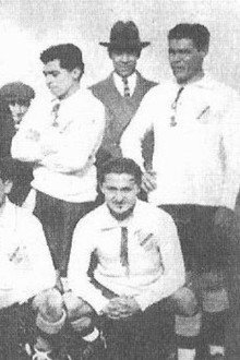 Ídolos y Caciques