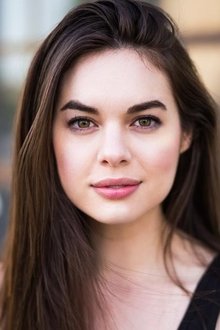 Photo of Courtney Lakin