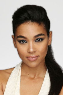 Photo of Alexandra Shipp