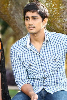 காதலில் சொதப்புவது எப்படி