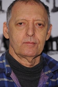 Photo of Robert Glaudini