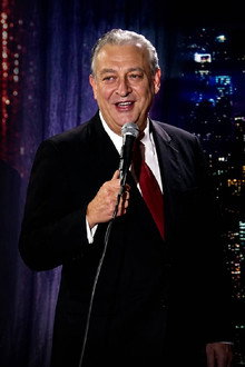 Rodney Dangerfield Hosts the 9th Annual Young Comedians Special