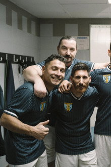 Vem vill vara din vän när du tappat glansen