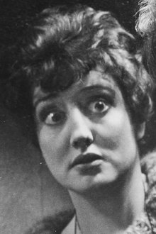 Photo of Anna Quayle