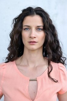 Photo of Lili Gesler