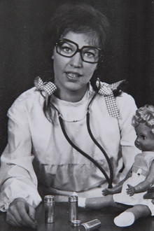 Frau Puppendoktor Pille