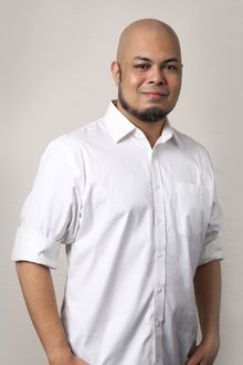 Photo of Ian de Leon
