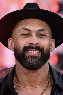 Photo of Chi Lewis-Parry