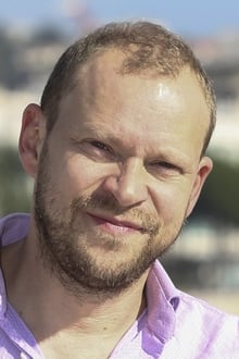 Robert Webb profile picture