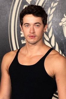 Photo of Tom Blyth