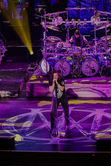 Dream Theater - Distant Memories Live in London