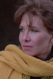 Photo of Kelly Piper