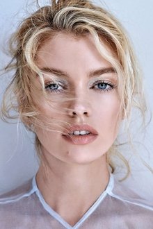 Photo of Stella Maxwell