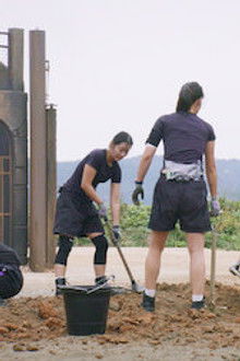 Siren: Survive the Island - Season 1