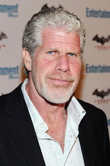 Photo of Ron Perlman