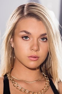 Gabbie Carter - Profile Images — The Movie Database (TMDb)