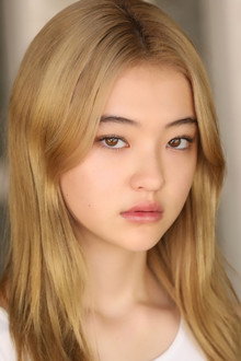 Photo of Ella McKenzie