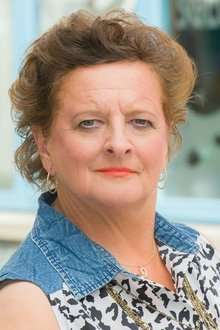 Photo of Lynn Hunter