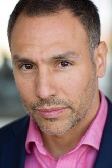 Photo of Robert Figueroa