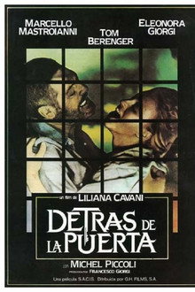 Detrás de la puerta