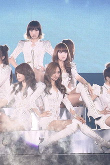 Girls' Generation FIRST JAPAN TOUR