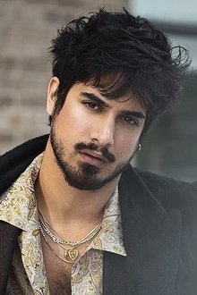 Photo of Avan Jogia