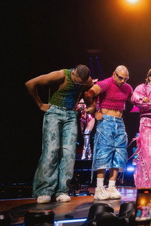 Katy Perry: The Lifetimes Tour – Live from Paris