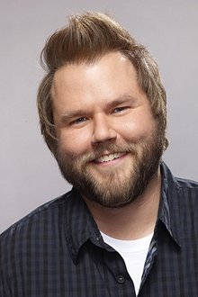 Photo of Tyler Labine