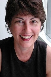 Photo of Gail Harvey