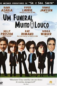 Poster do filme Um Funeral Muito Louco