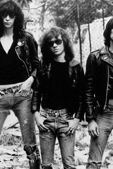The Ramones: It's Alive (1974-1996)