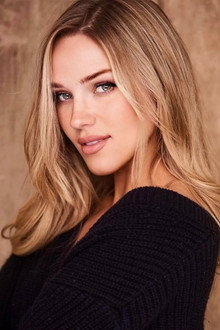 Photo of Elizabeth Posey