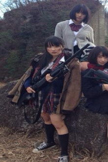 鐘が鳴りし、少女達は銃を撃つ