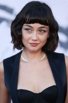 Photo of Sydney Chandler