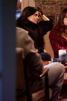 In the Dark season 2 episode 13