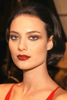 Photo of Shalom Harlow