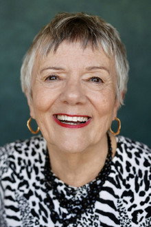 Annette Holland